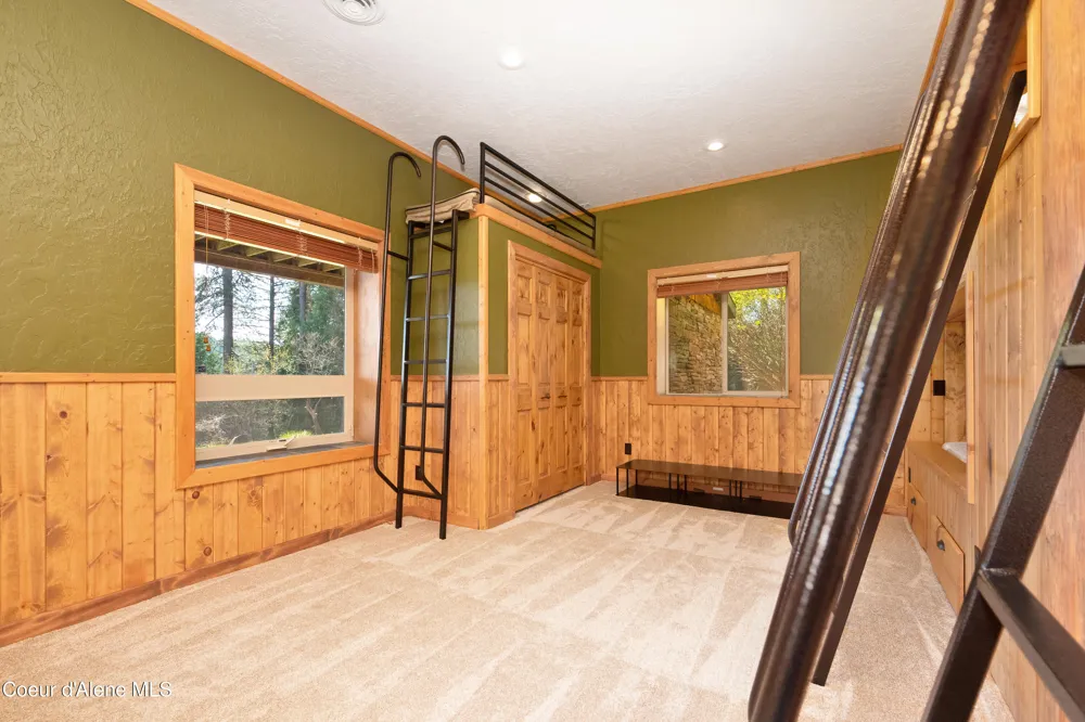 122 Makridge Lane Kingston, ID 83839