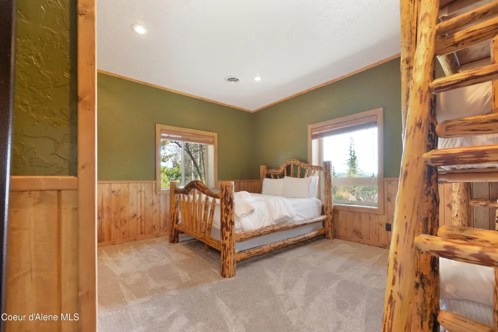 122 Makridge Lane Kingston, ID 83839