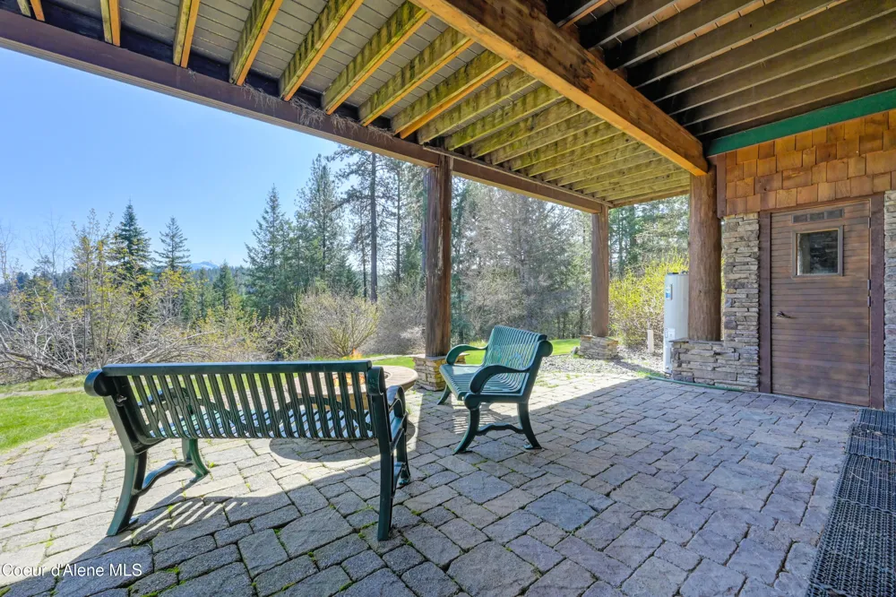 122 Makridge Lane Kingston, ID 83839