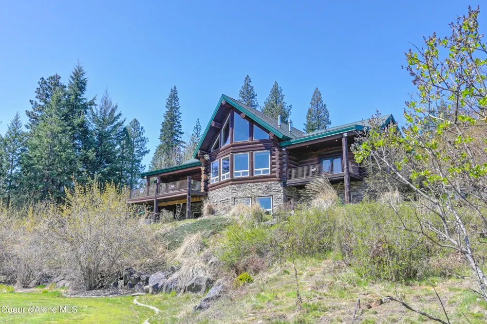122 Makridge Lane Kingston, ID 83839