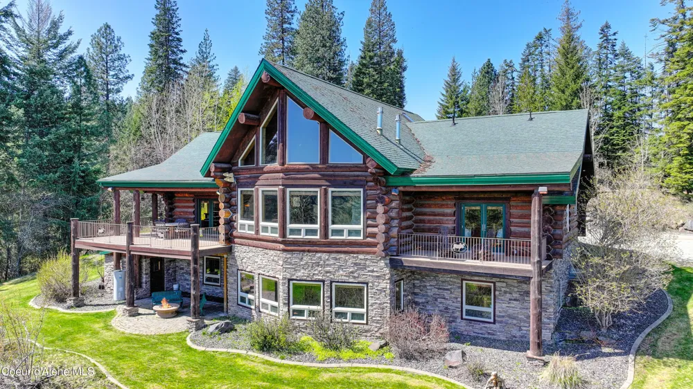 122 Makridge Lane Kingston, ID 83839