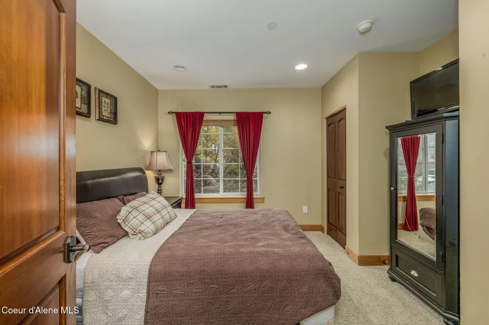 308 Ohio Avenue #105 Kellogg, ID 83837