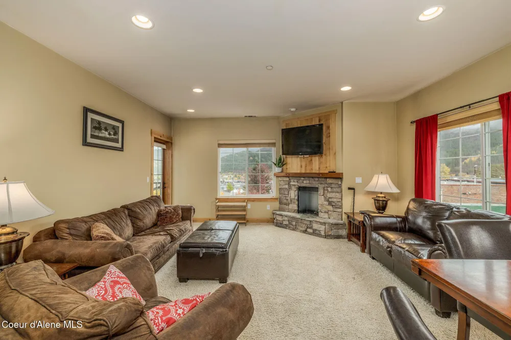 308 Ohio Avenue #105 Kellogg, ID 83837