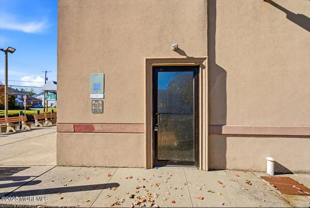 759 State Route 34 Matawan, NJ 07747