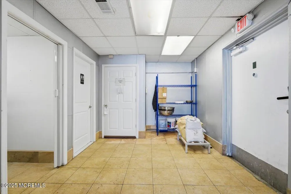 759 State Route 34 Matawan, NJ 07747
