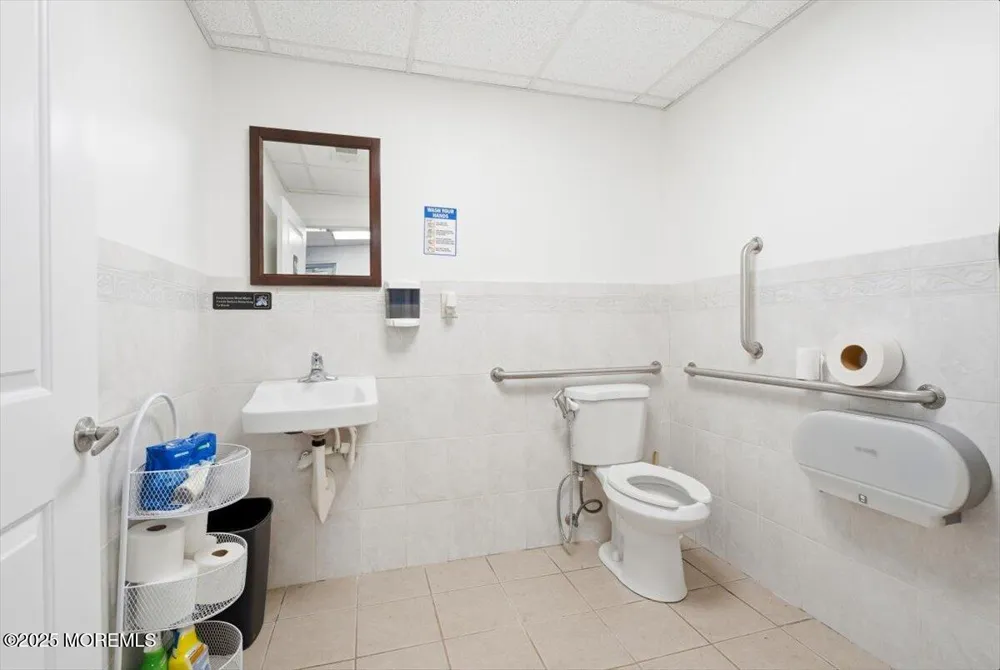 759 State Route 34 Matawan, NJ 07747