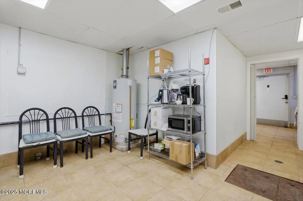 759 State Route 34 Matawan, NJ 07747