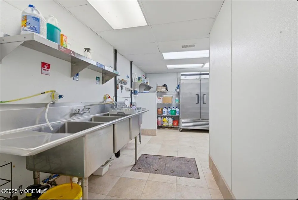 759 State Route 34 Matawan, NJ 07747