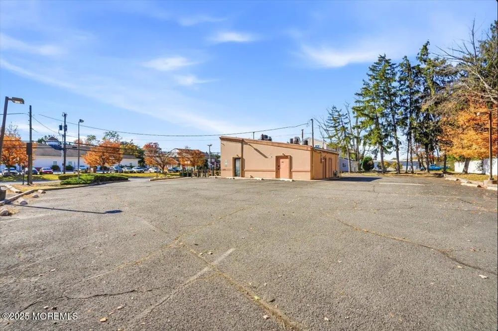 759 State Route 34 Matawan, NJ 07747