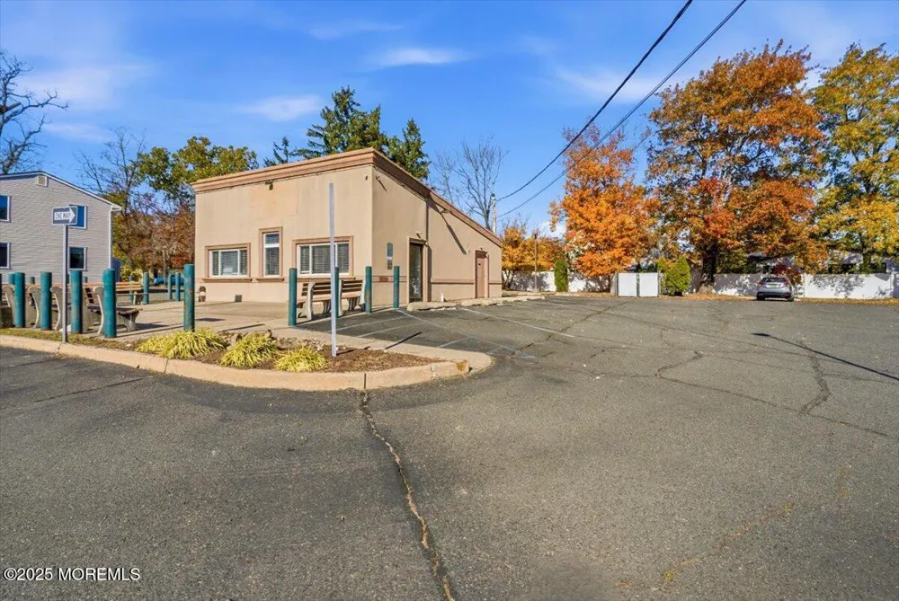 759 State Route 34 Matawan, NJ 07747