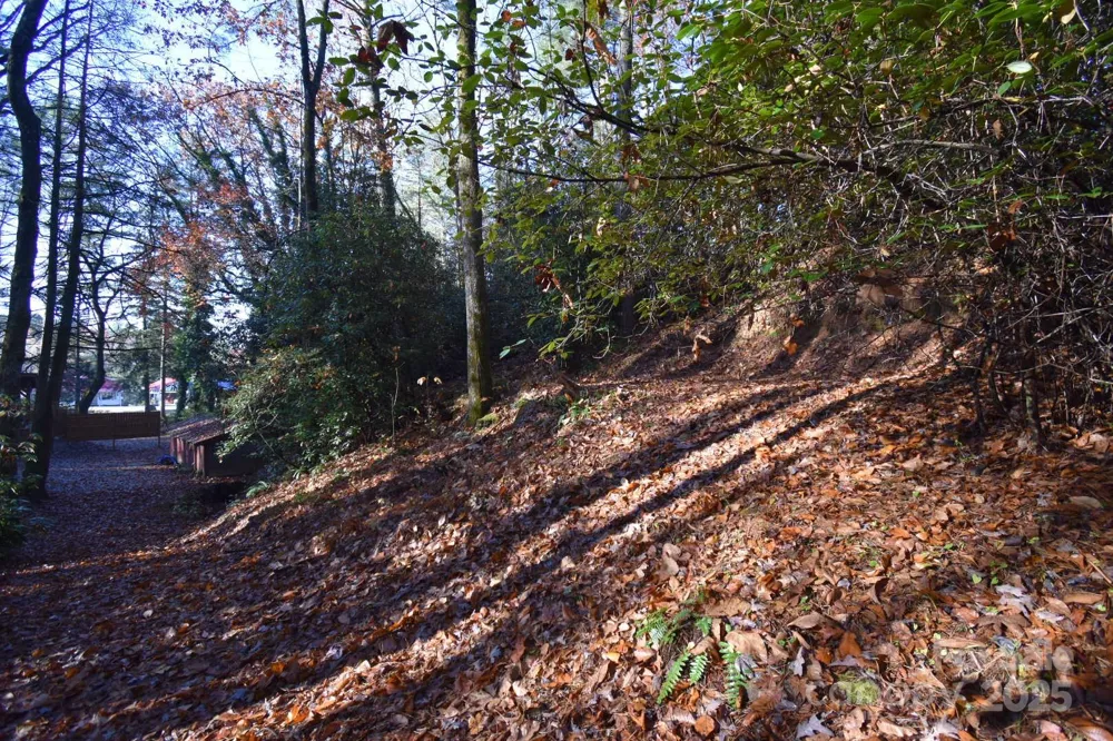18748 Rosman Highway Sapphire, NC 28774
