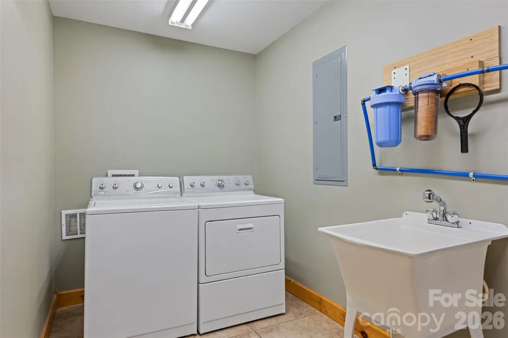 235 Soaring Eagle Road Bryson City, NC 28713