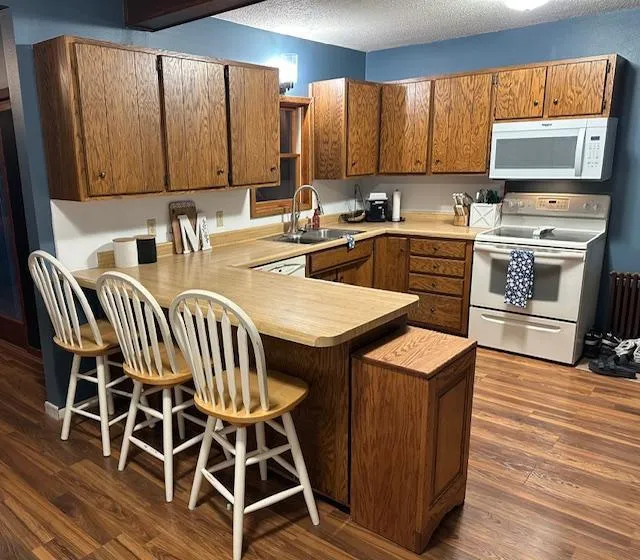 537 Cedar Avenue Westbrook, MN 56183