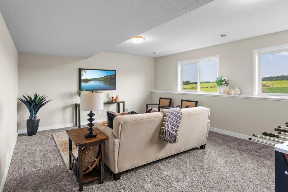 336 Ridge Road Le Sueur, MN 56058