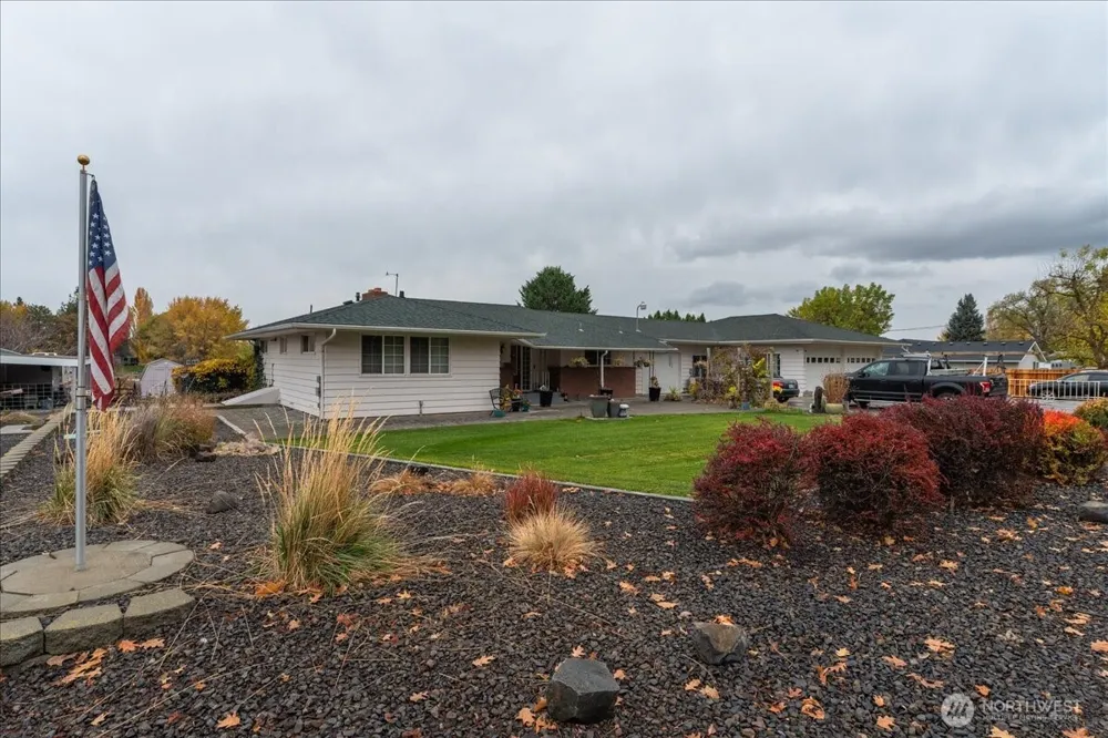 20271 Linden Road NW Soap Lake, WA 98851