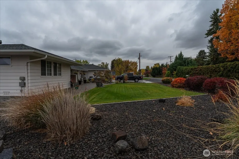 20271 Linden Road NW Soap Lake, WA 98851