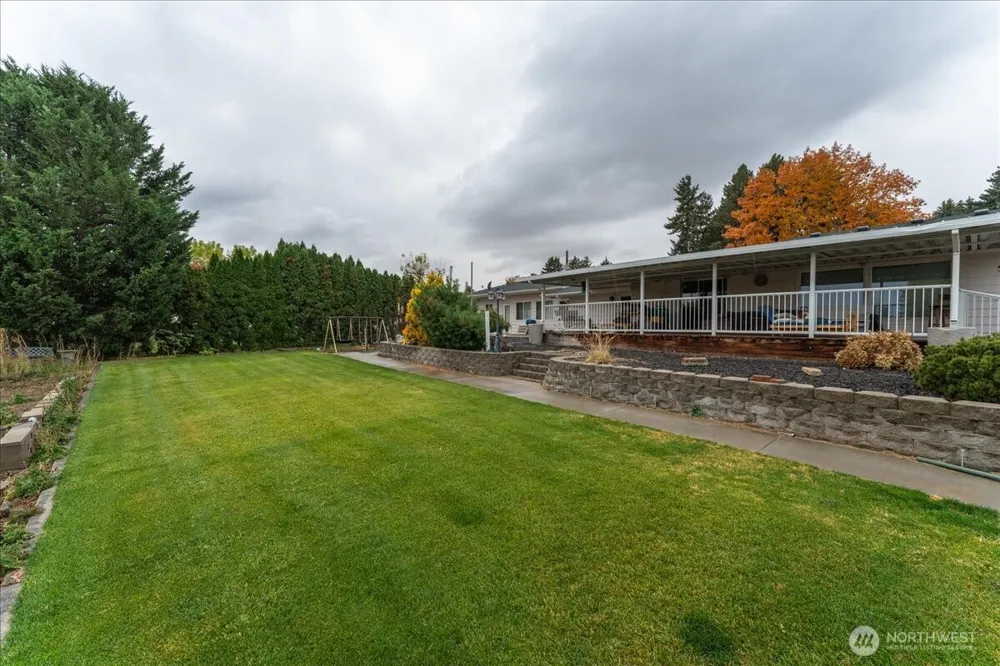 20271 Linden Road NW Soap Lake, WA 98851