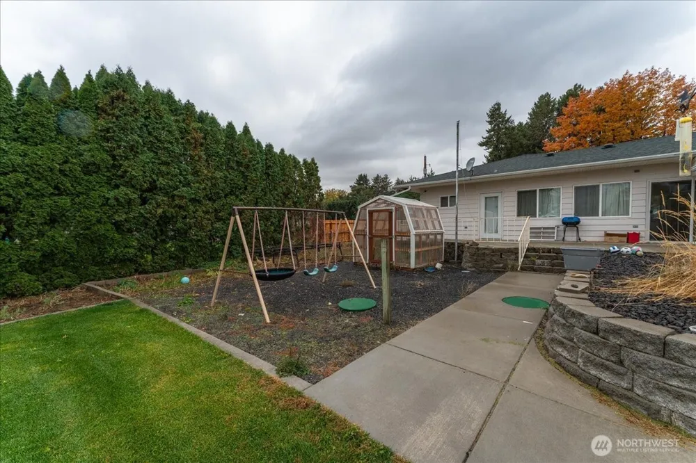 20271 Linden Road NW Soap Lake, WA 98851