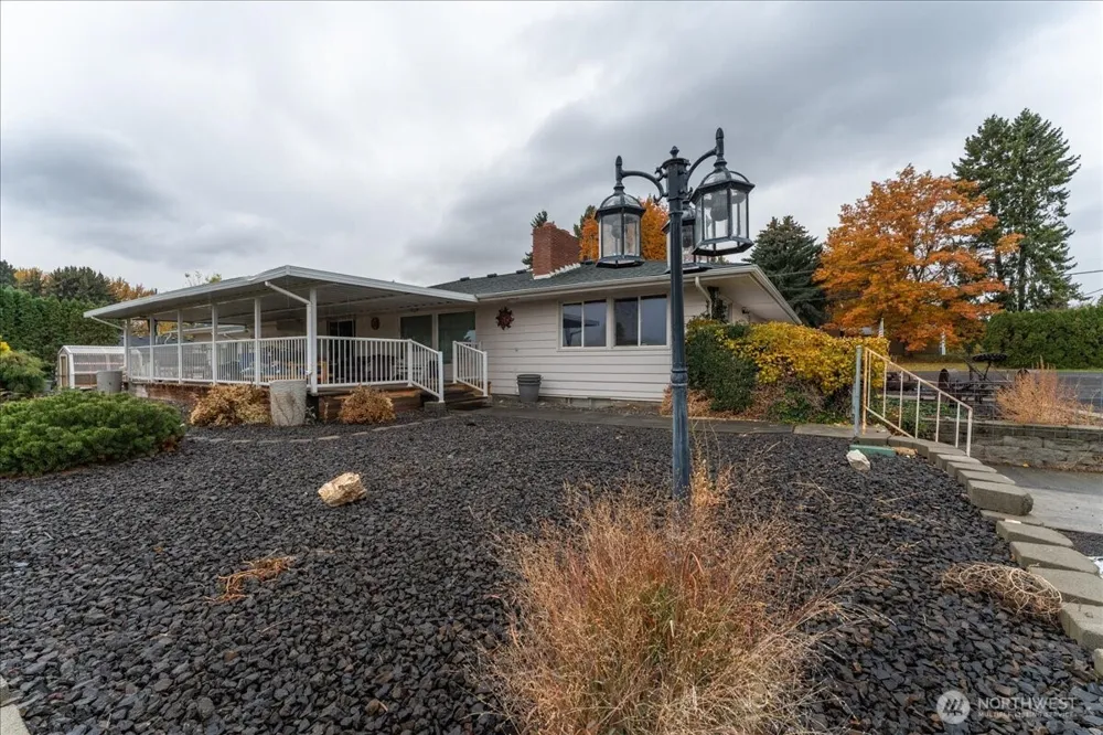 20271 Linden Road NW Soap Lake, WA 98851
