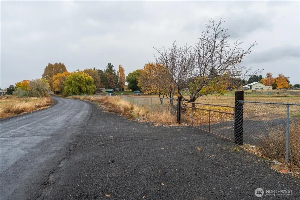 20271 Linden Road NW Soap Lake, WA 98851