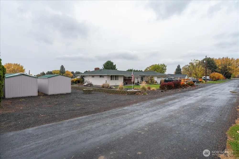 20271 Linden Road NW Soap Lake, WA 98851