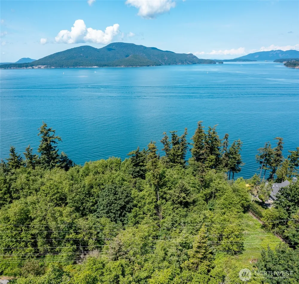 4100 Oakes Avenue Anacortes, WA 98221