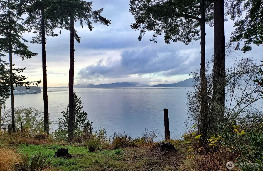 4100 Oakes Avenue Anacortes, WA 98221