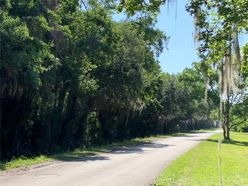 1310 PALM WAY Sanford, FL 32773