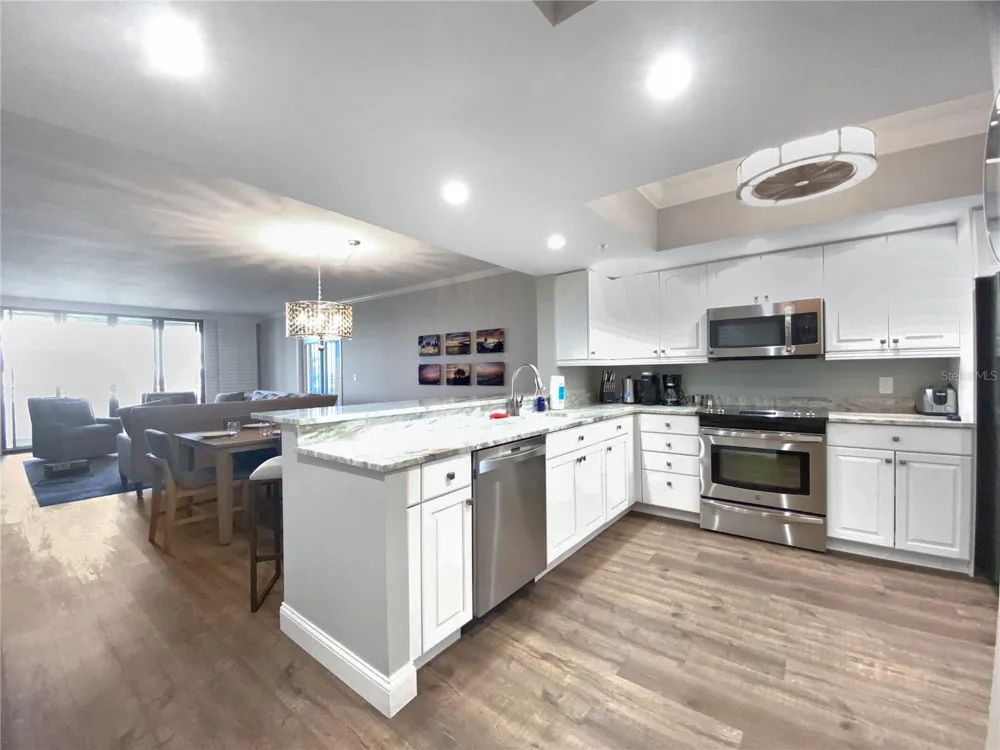 1445 GULF OF MEXICO DRIVE #305 Longboat Key, FL 34228
