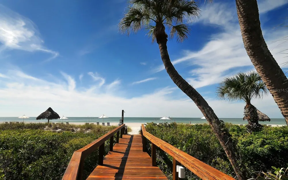 1445 GULF OF MEXICO DRIVE #305 Longboat Key, FL 34228