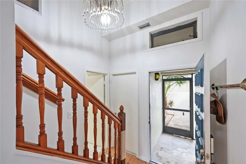 2767 HORSESHOE COURT #Q-3 Sarasota, FL 34235