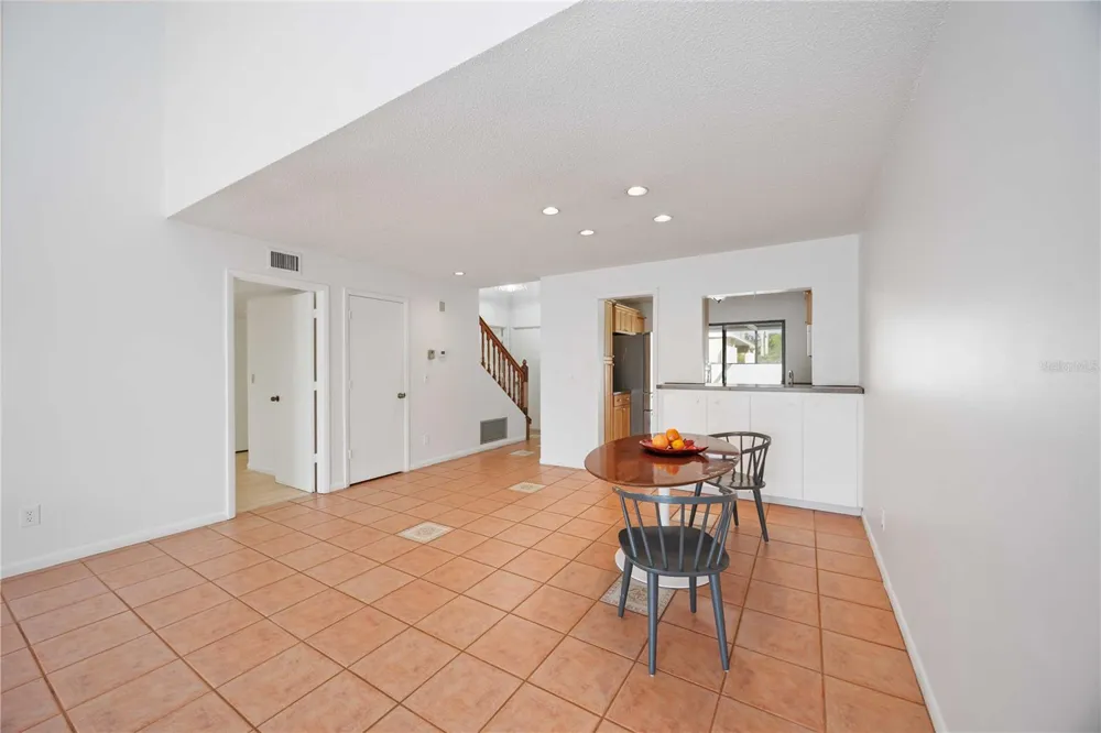 2767 HORSESHOE COURT #Q-3 Sarasota, FL 34235