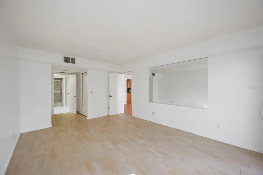 2767 HORSESHOE COURT #Q-3 Sarasota, FL 34235