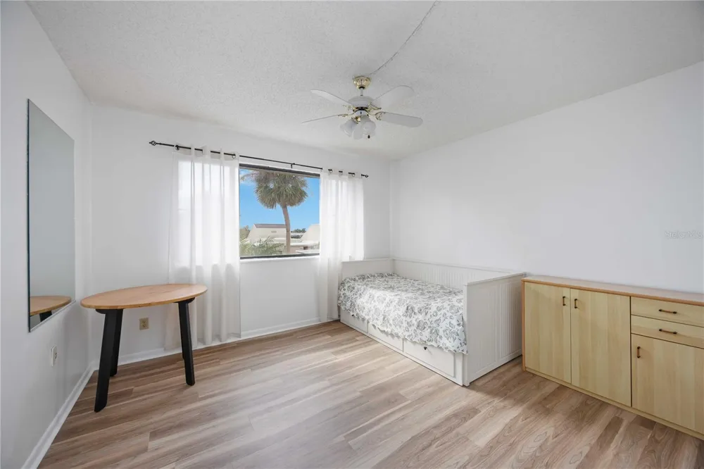 2767 HORSESHOE COURT #Q-3 Sarasota, FL 34235