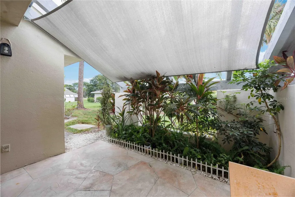 2767 HORSESHOE COURT #Q-3 Sarasota, FL 34235