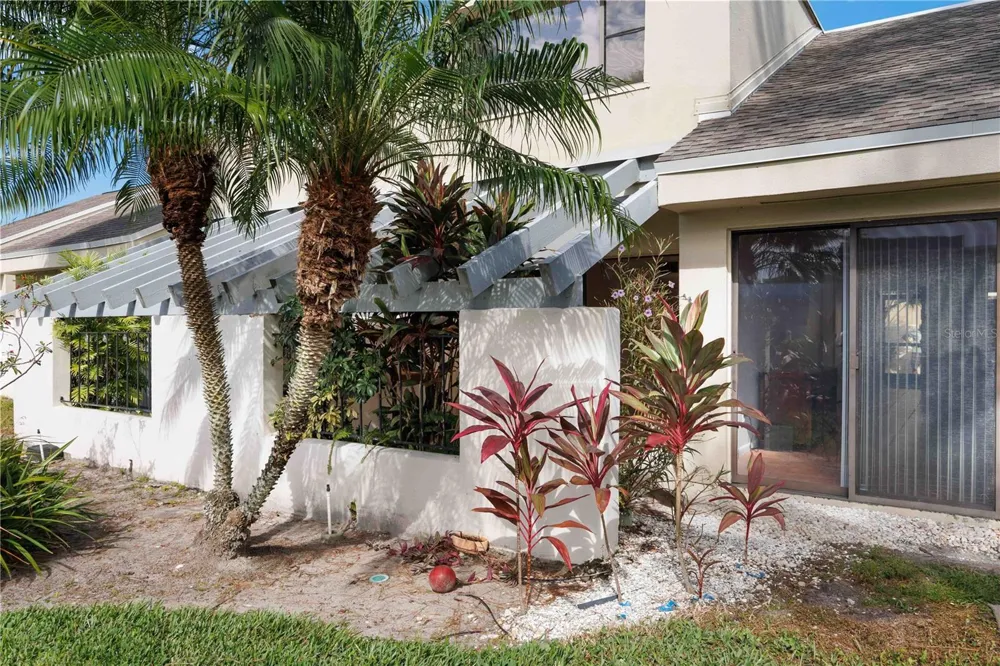 2767 HORSESHOE COURT #Q-3 Sarasota, FL 34235