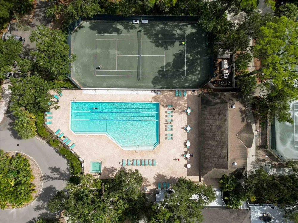 2767 HORSESHOE COURT #Q-3 Sarasota, FL 34235