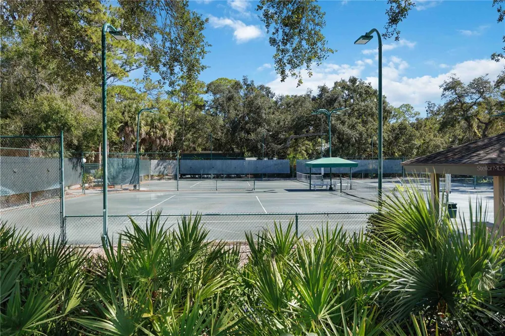 2767 HORSESHOE COURT #Q-3 Sarasota, FL 34235