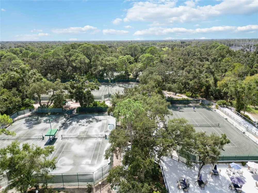2767 HORSESHOE COURT #Q-3 Sarasota, FL 34235