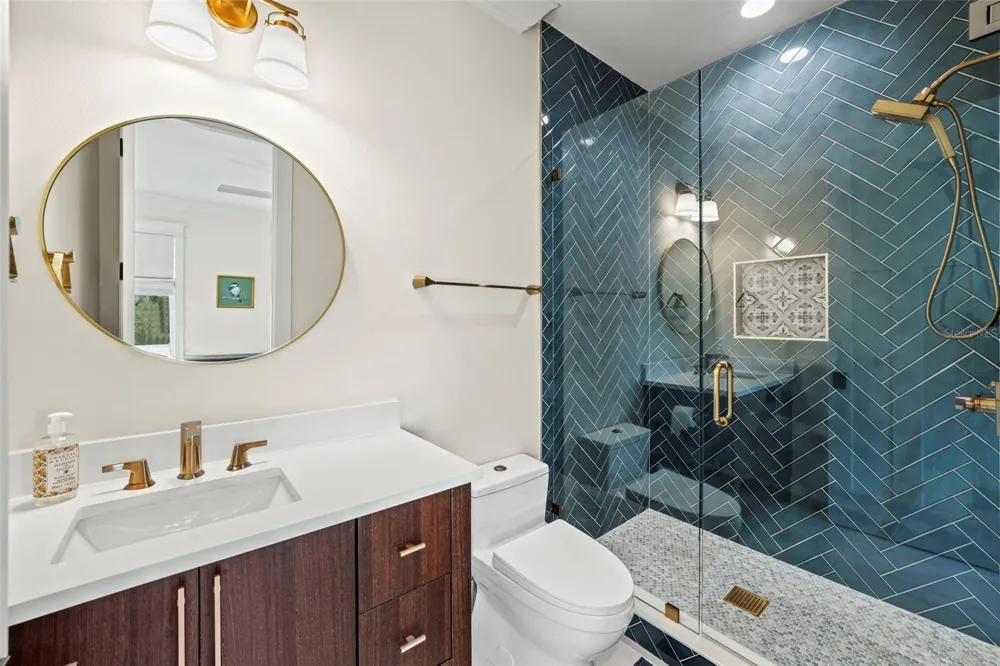 2403 CAMBRIDGE AVENUE Lakeland, FL 33803
