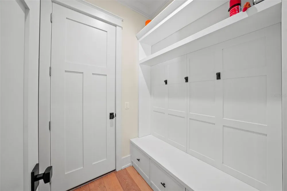 2403 CAMBRIDGE AVENUE Lakeland, FL 33803