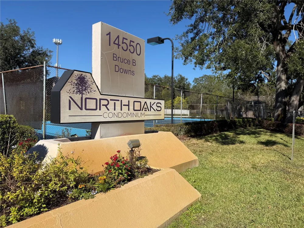 4025 ANGEL OAK COURT #103 Tampa, FL 33613