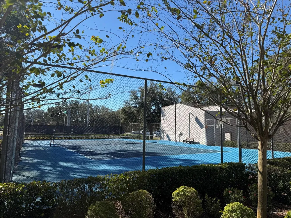 4025 ANGEL OAK COURT #103 Tampa, FL 33613