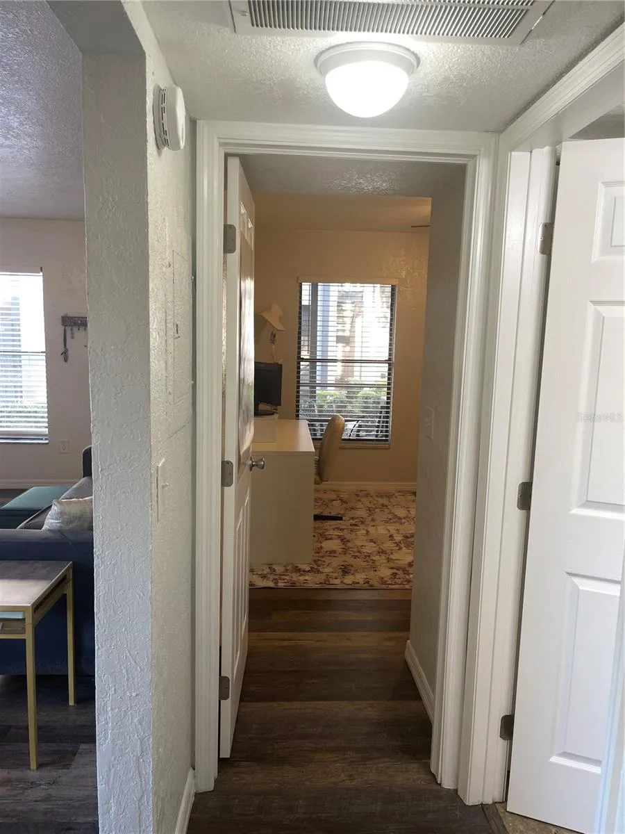 4025 ANGEL OAK COURT #103 Tampa, FL 33613