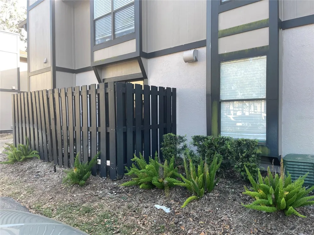 4025 ANGEL OAK COURT #103 Tampa, FL 33613