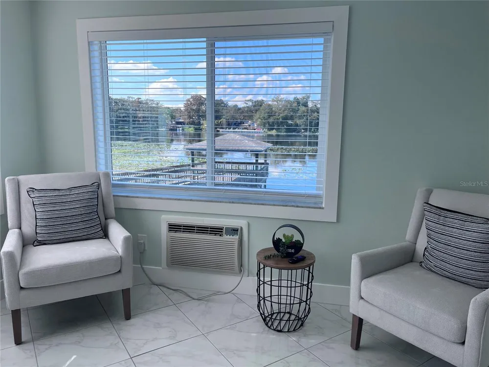4148 DOLPHIN DRIVE #3 Tampa, FL 33617