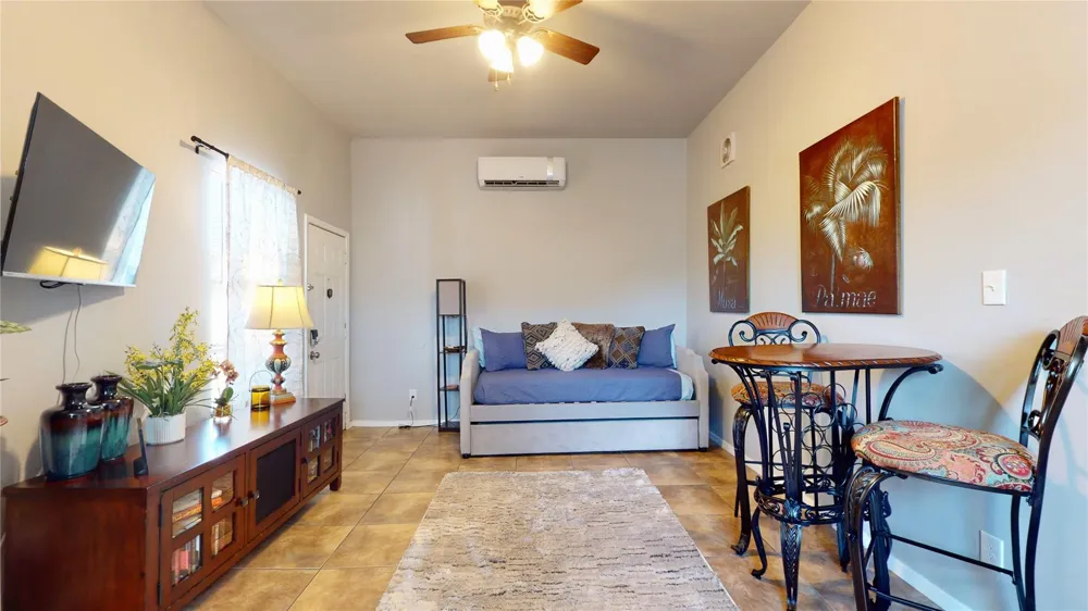 4507 W Bayshore Drive Bacliff, TX 77518