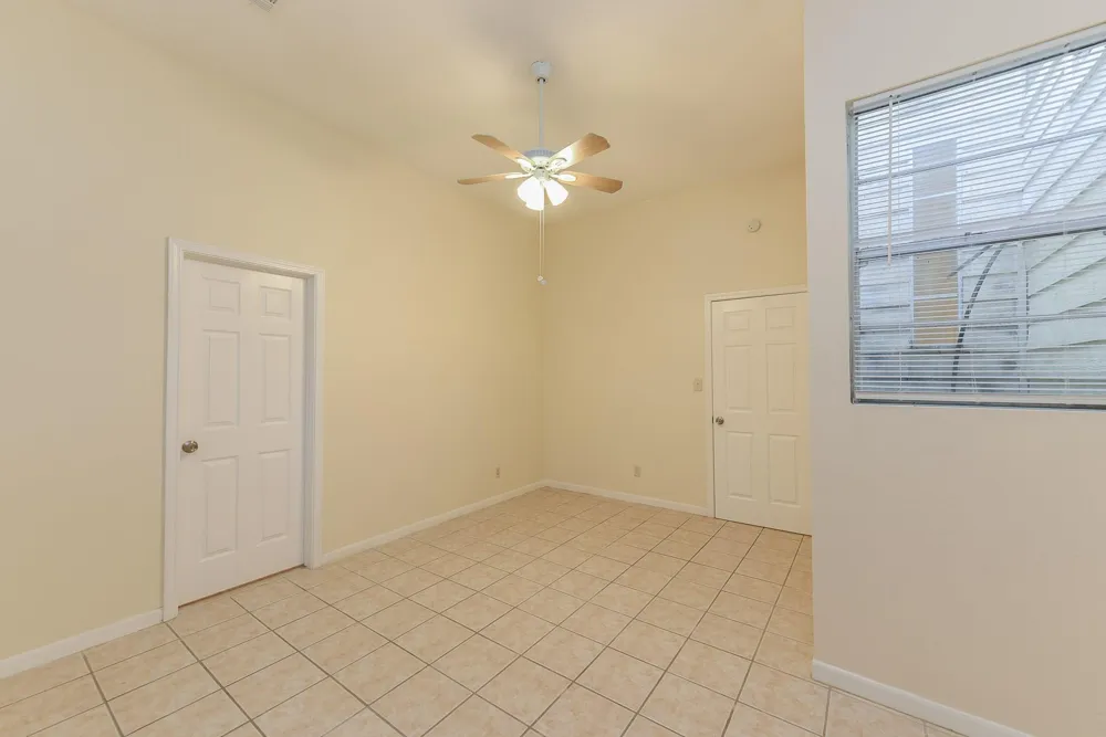 18610 Anne Drive Webster, TX 77058