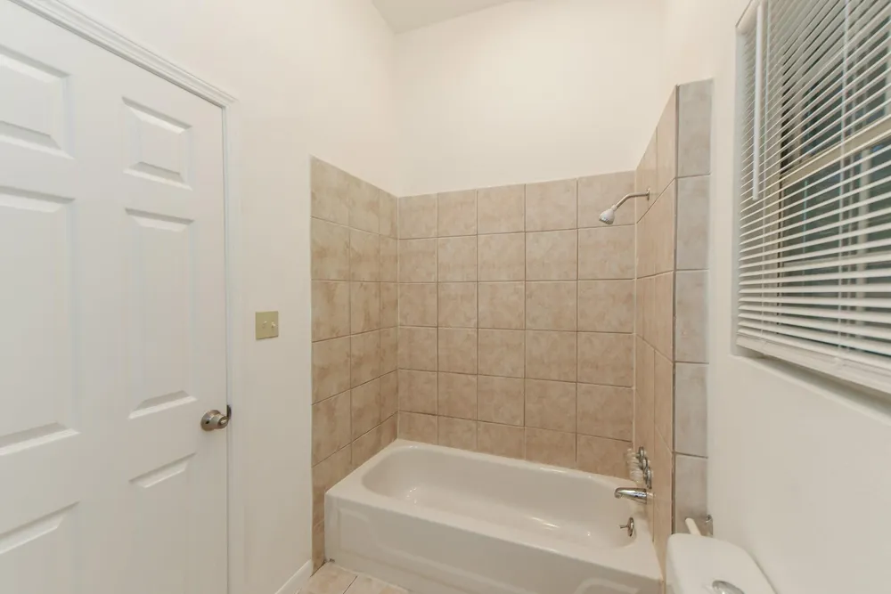 18610 Anne Drive Webster, TX 77058