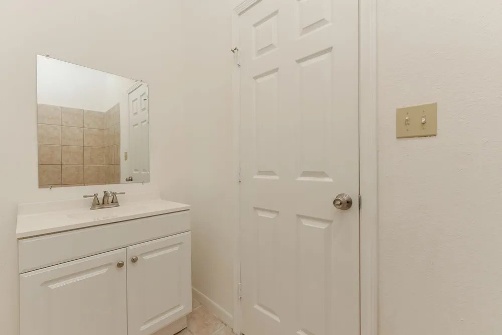 18610 Anne Drive Webster, TX 77058